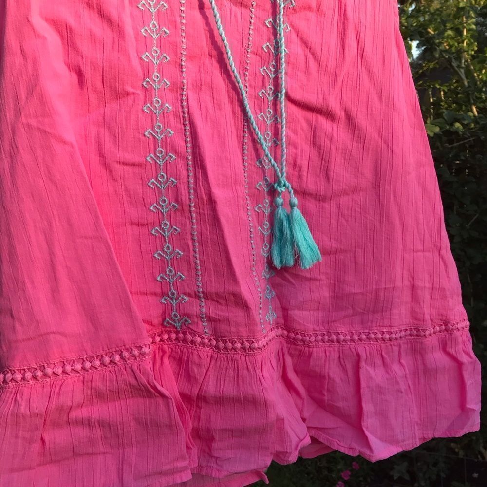 Pink Tank Top‎ - Picture 6 of 11